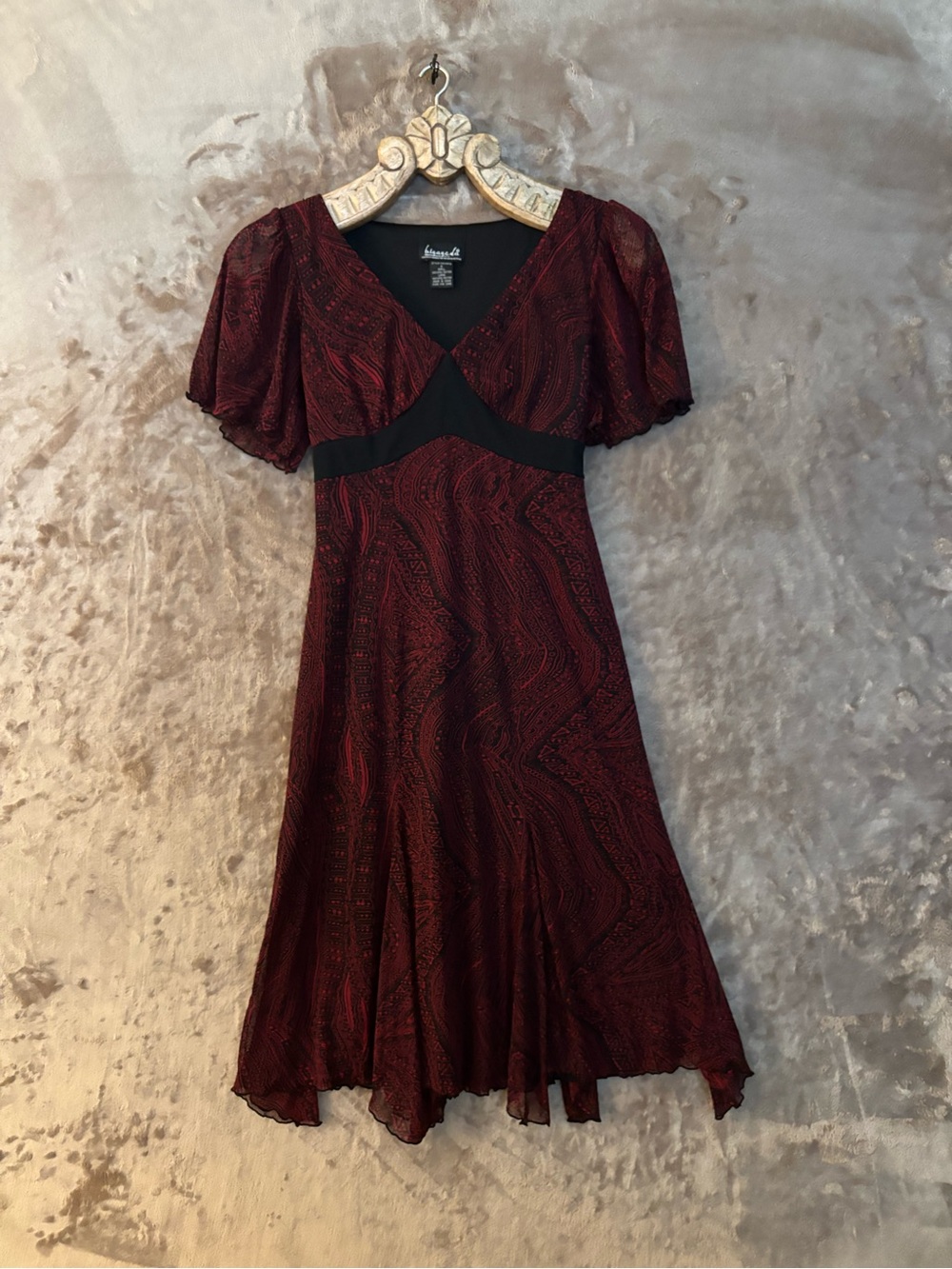 Vintage Biyaycda Women’s Burgundy Paisley V-Neck Midi Black Dress Size 4